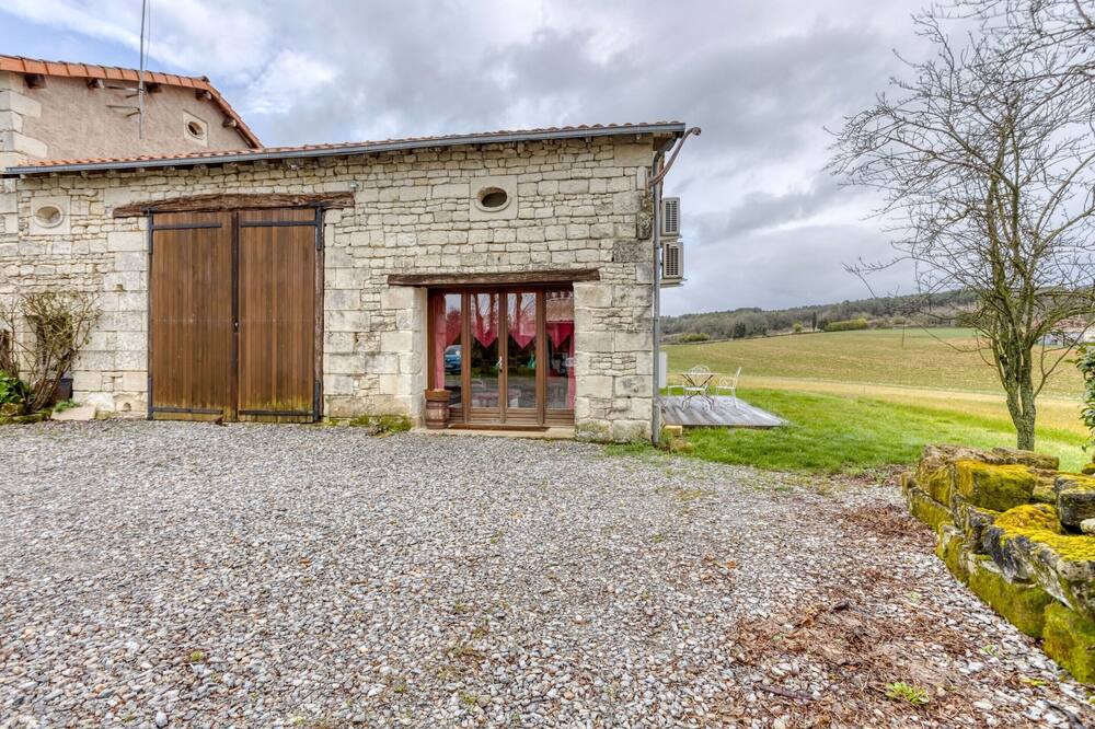 Photo of Outdoor in Scorbe-Clairvaux