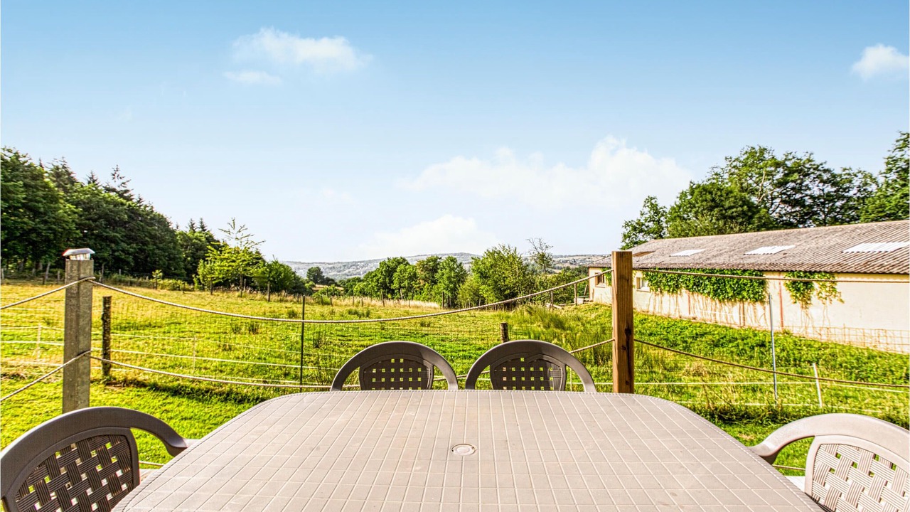 Photo of Outdoor in Gages