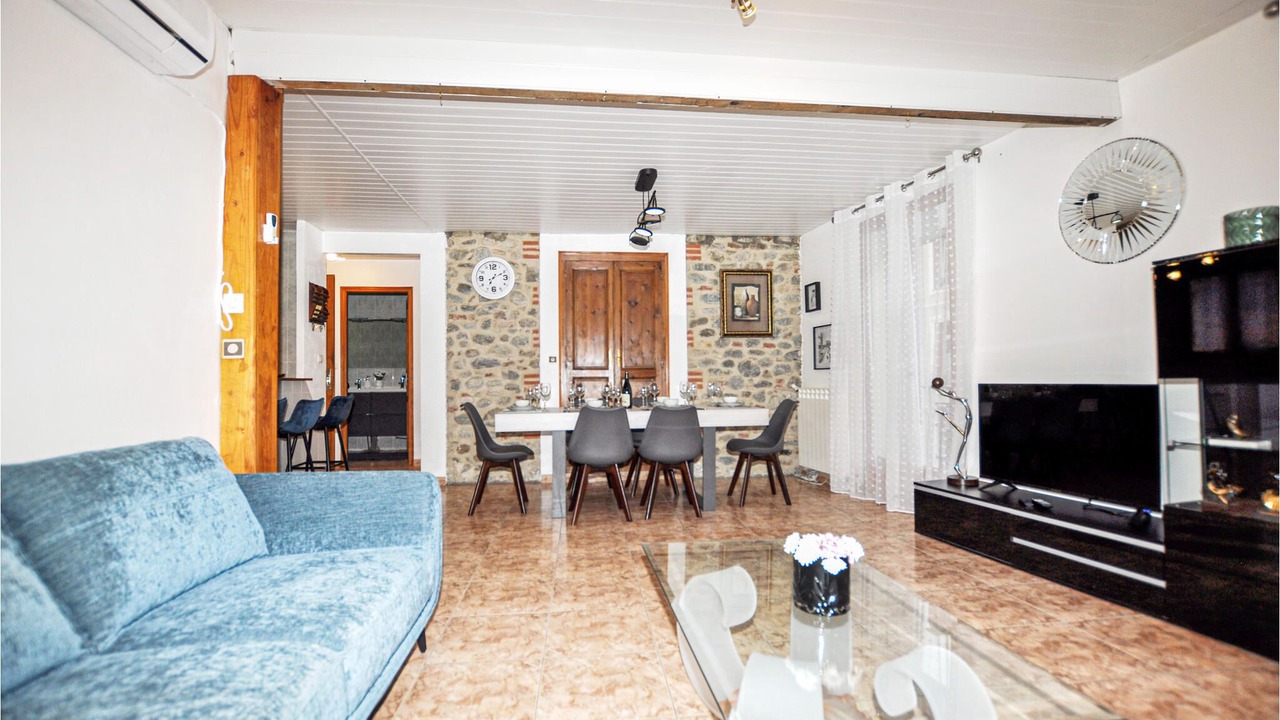Photo of Others in Prades