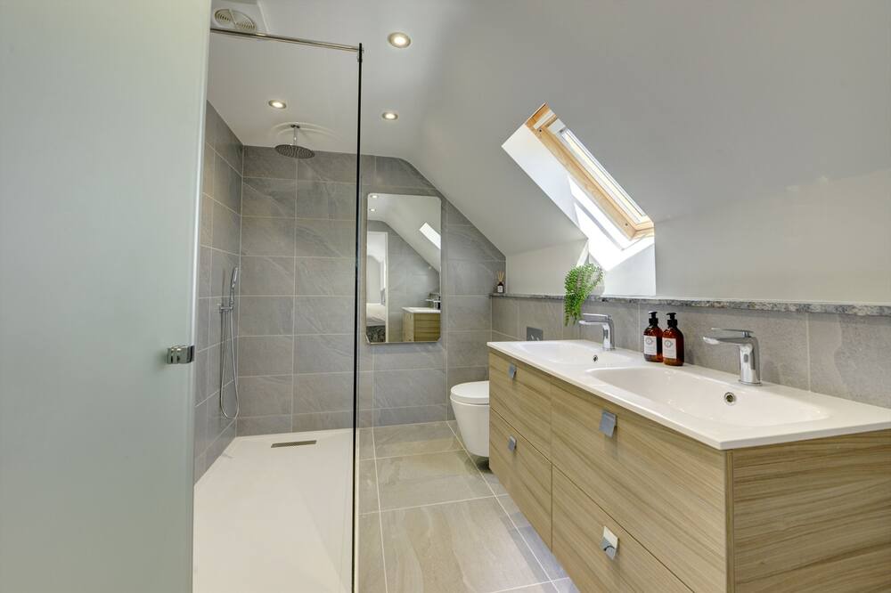 Photo of Others in Richmond