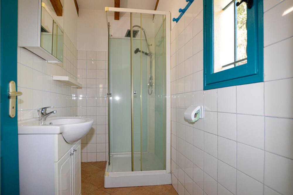 Photo of Bathroom in Tavera