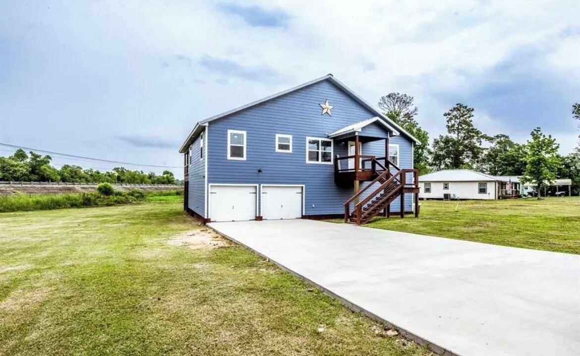 Photo of Outdoor in Onalaska