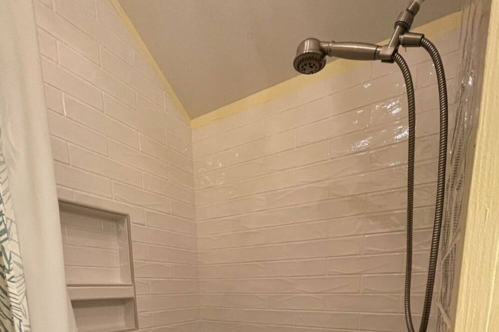 Photo of Bathroom in Upward