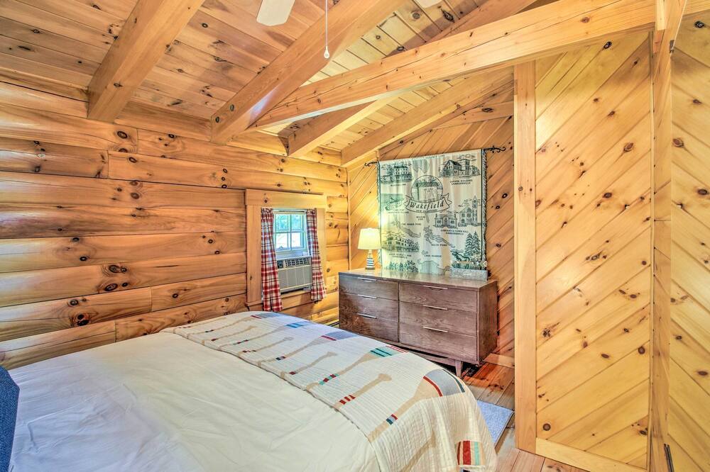 Photo of Bedroom in East Wakefield