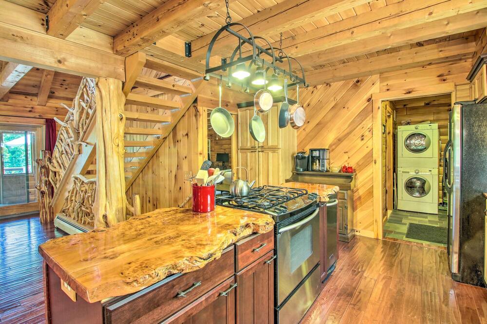 Photo of Kitchen in East Wakefield