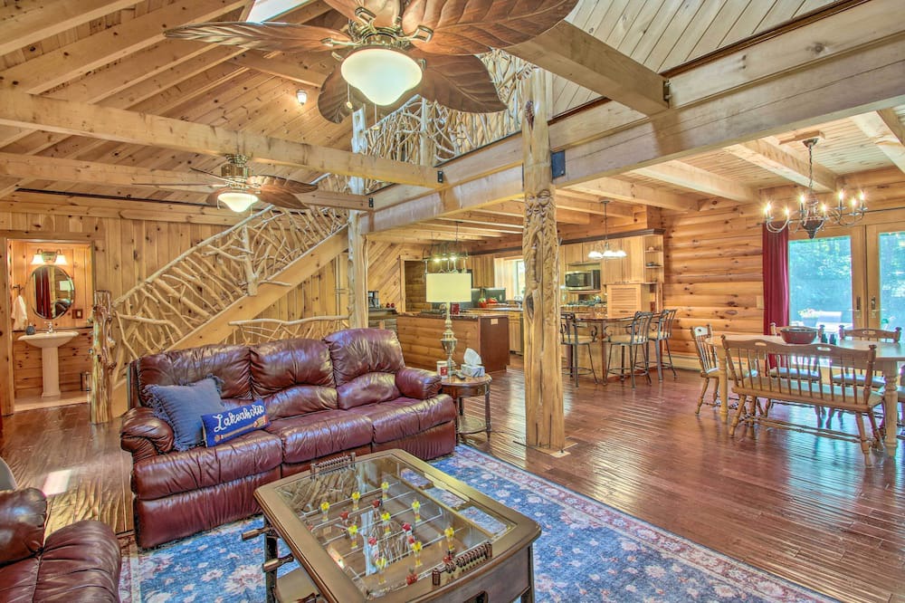 Photo of Others in East Wakefield