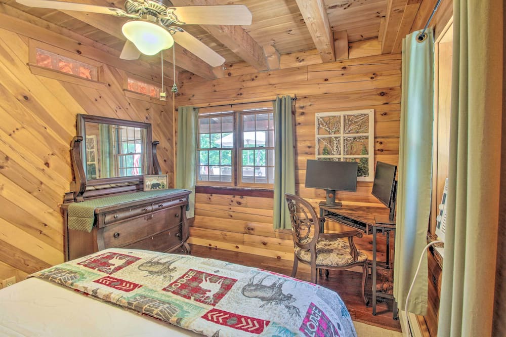 Photo of Bedroom in East Wakefield