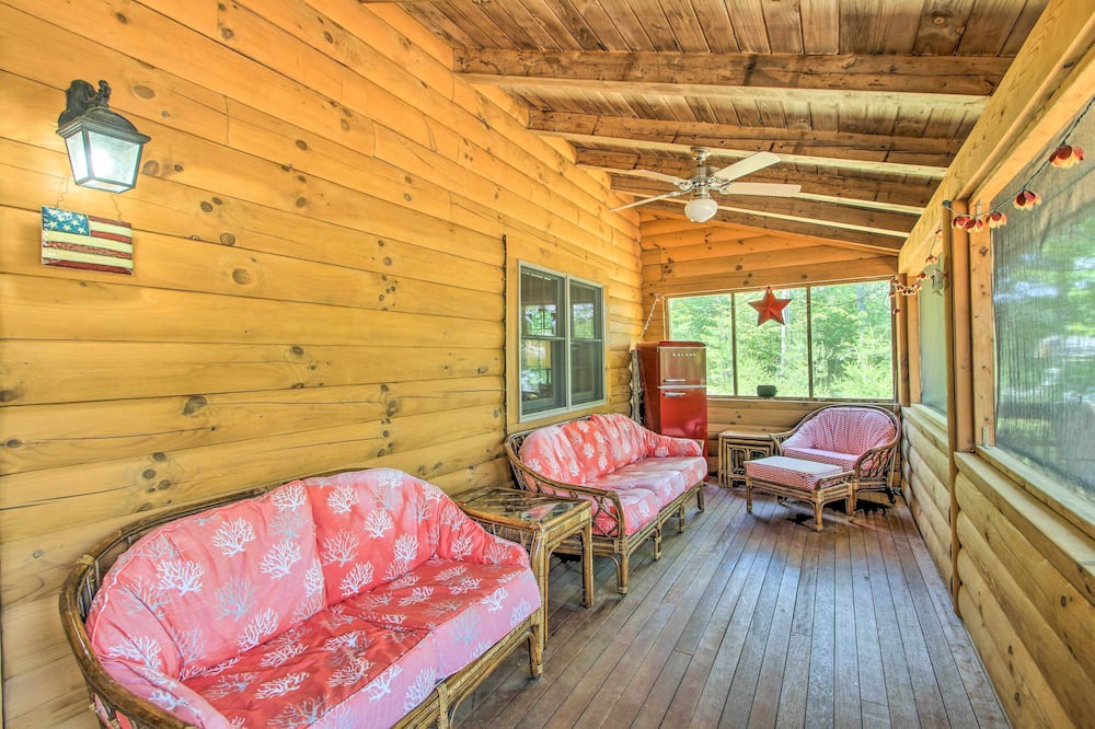 Photo of Outdoor in East Wakefield