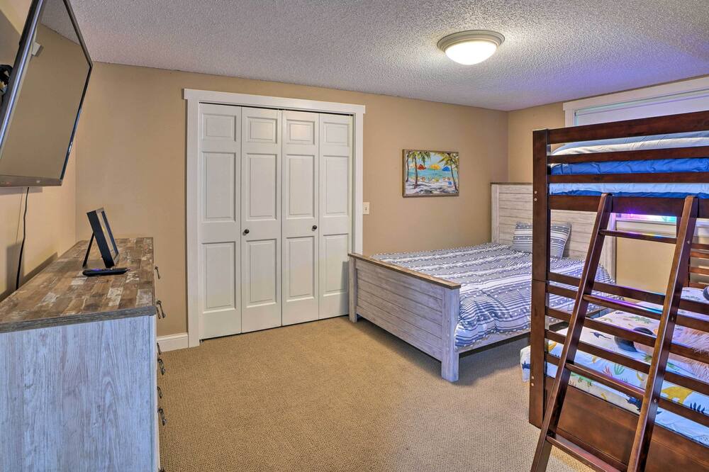 Photo of Bedroom in Apple Valley