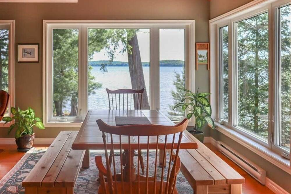 Photo of Others in Algonquin Highlands