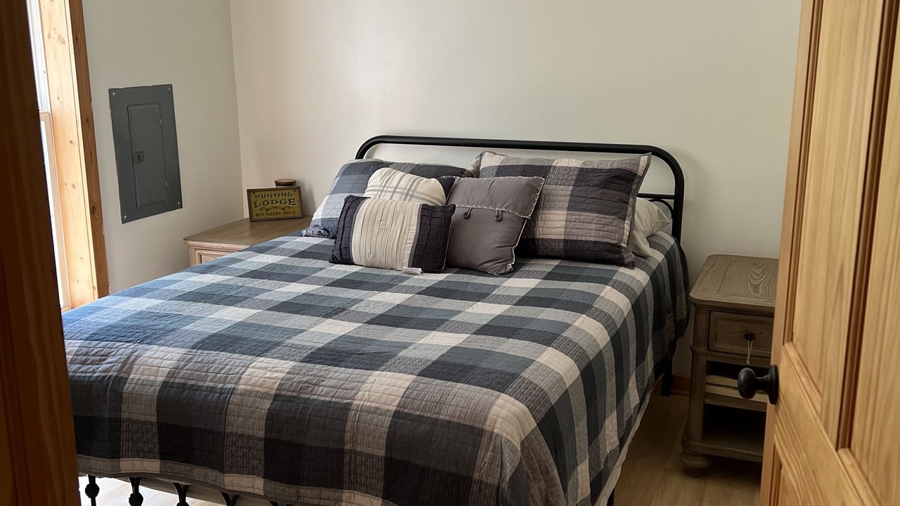 Photo of Bedroom in Reed City