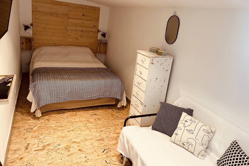 Photo of Bedroom in Tourrette-Levens
