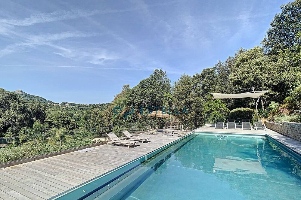 Photo of Others in Eccica-Suarella