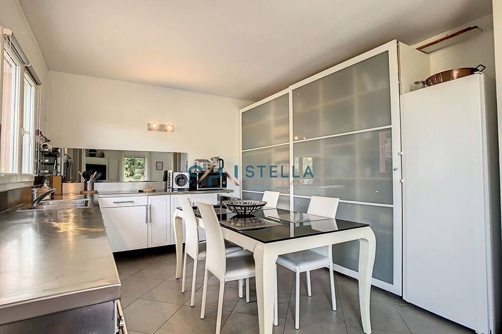 Photo of Kitchen in Eccica-Suarella