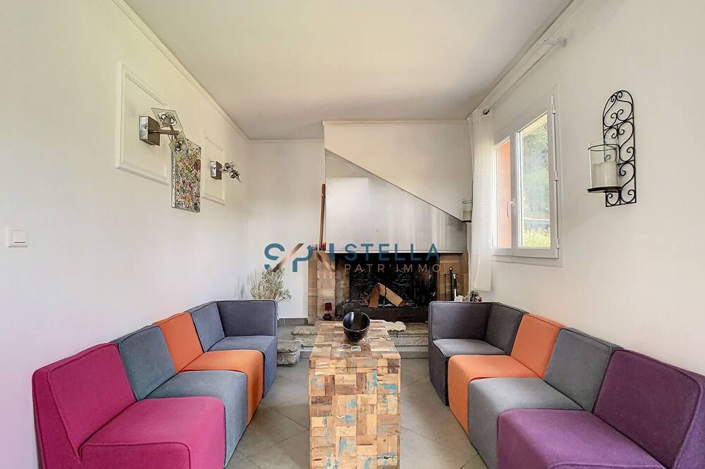 Photo of Livingroom in Eccica-Suarella
