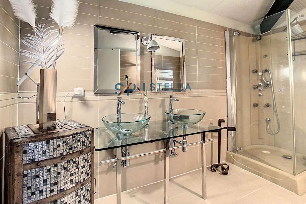 Photo of Bathroom in Eccica-Suarella