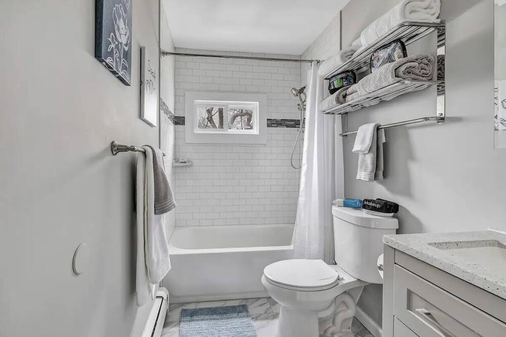 Photo of Bathroom in Stratford