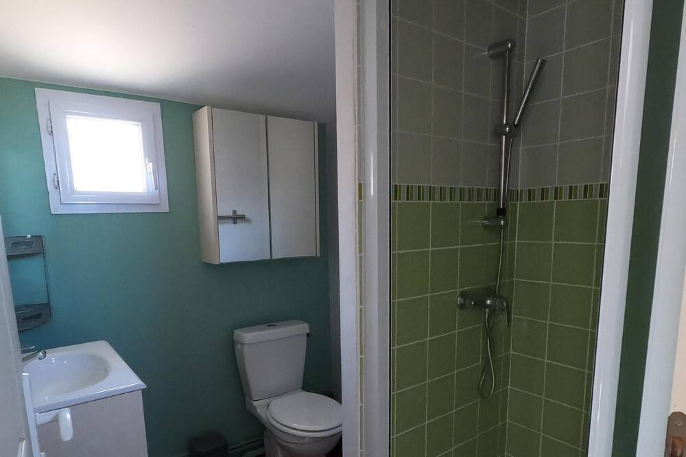 Photo of Bathroom in Baillargues