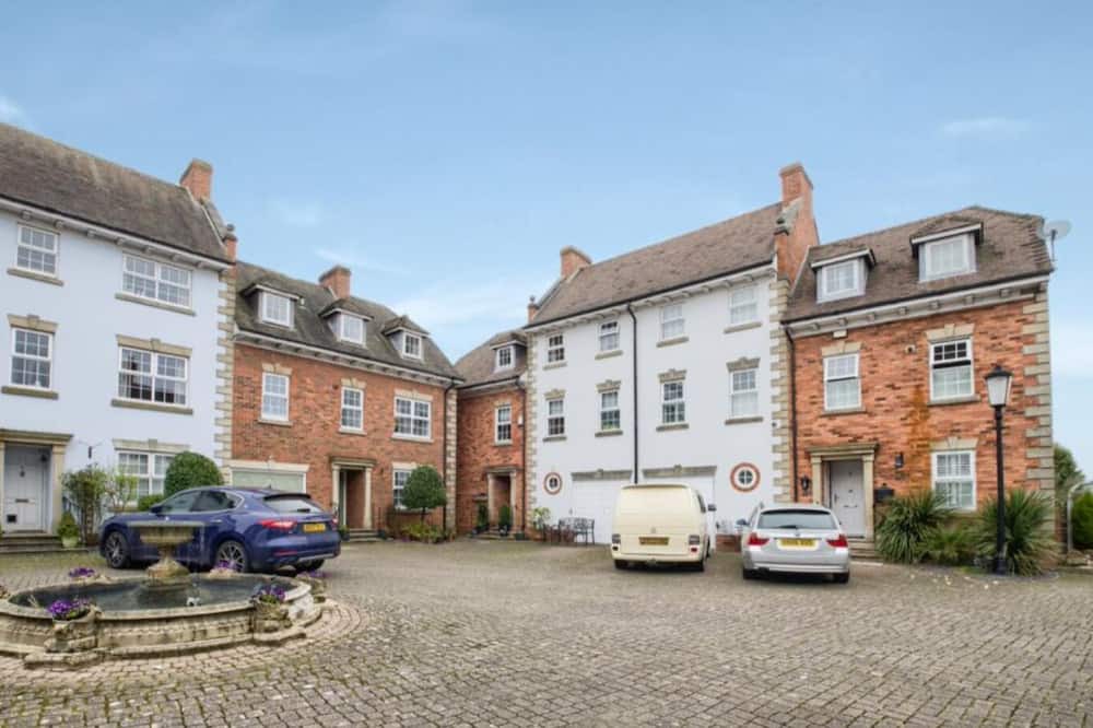 Photo of Outdoor in Coleshill