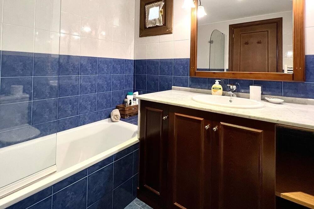 Photo of Bathroom in Garos