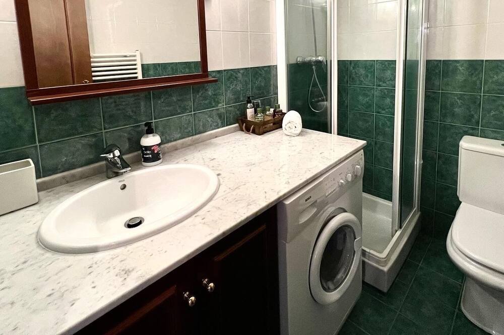 Photo of Bathroom in Garos