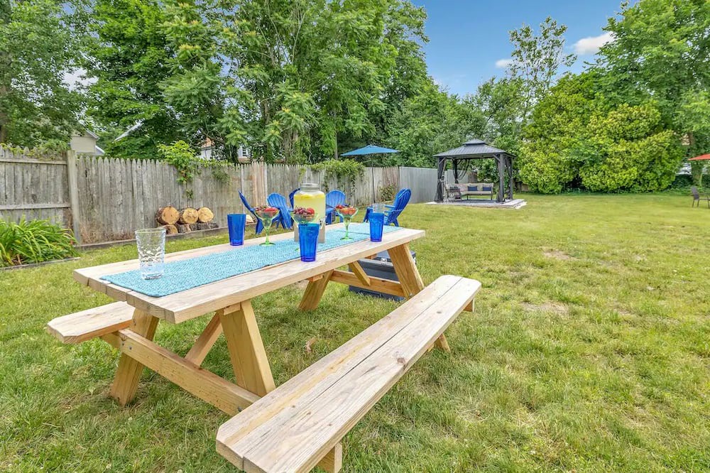 Photo of Outdoor in Stratford