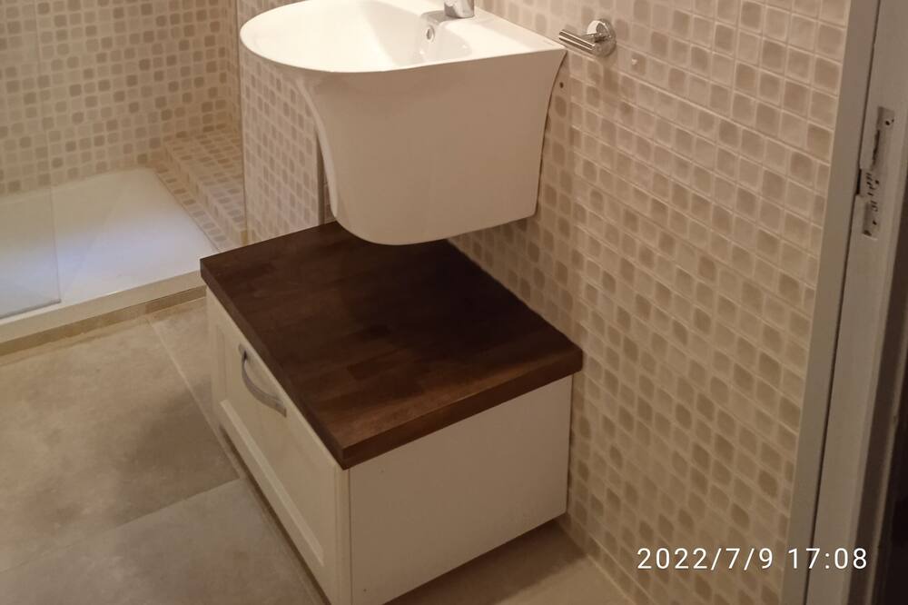 Photo of Bathroom in Lleida