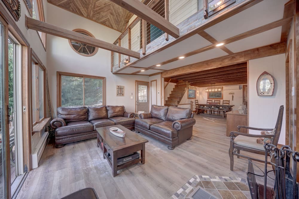 Photo of Livingroom in Tafton