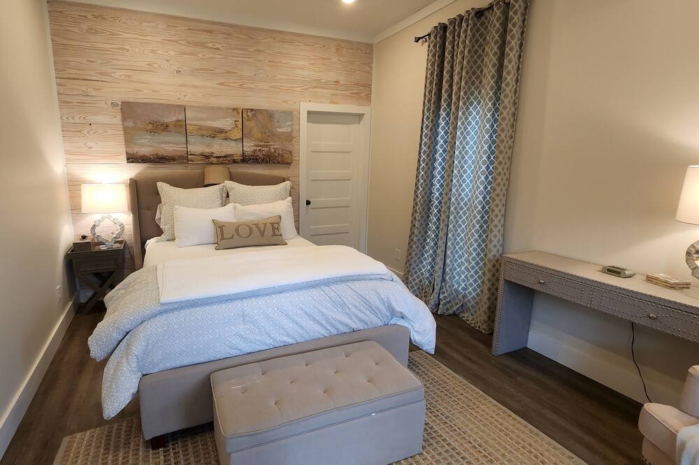 Photo of Bedroom in Arley