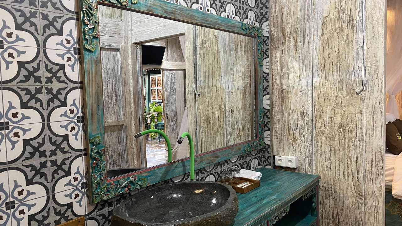 Photo of Others in Celuk