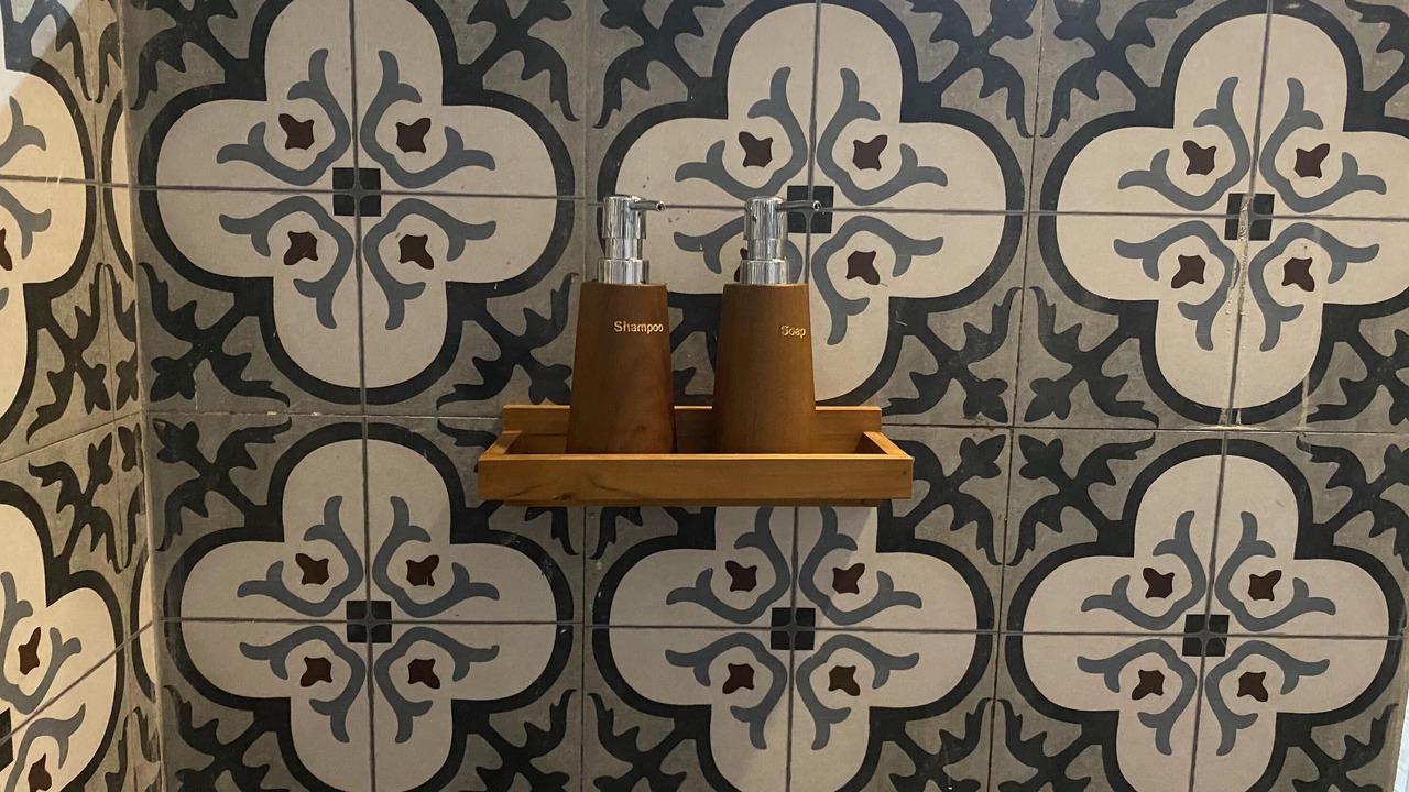 Photo of Others in Celuk