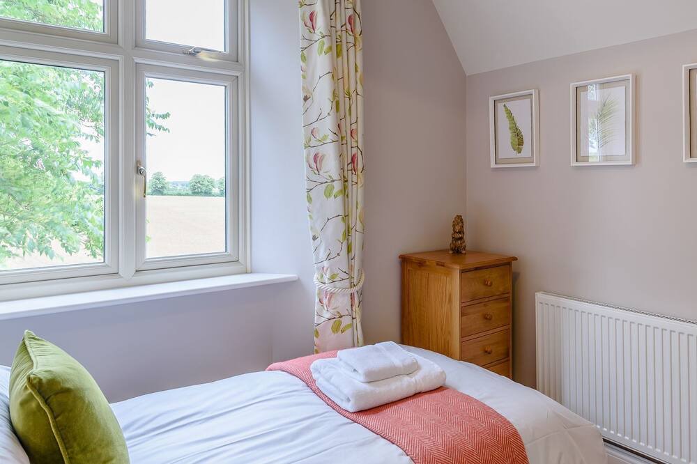Photo of Bedroom in Lincoln