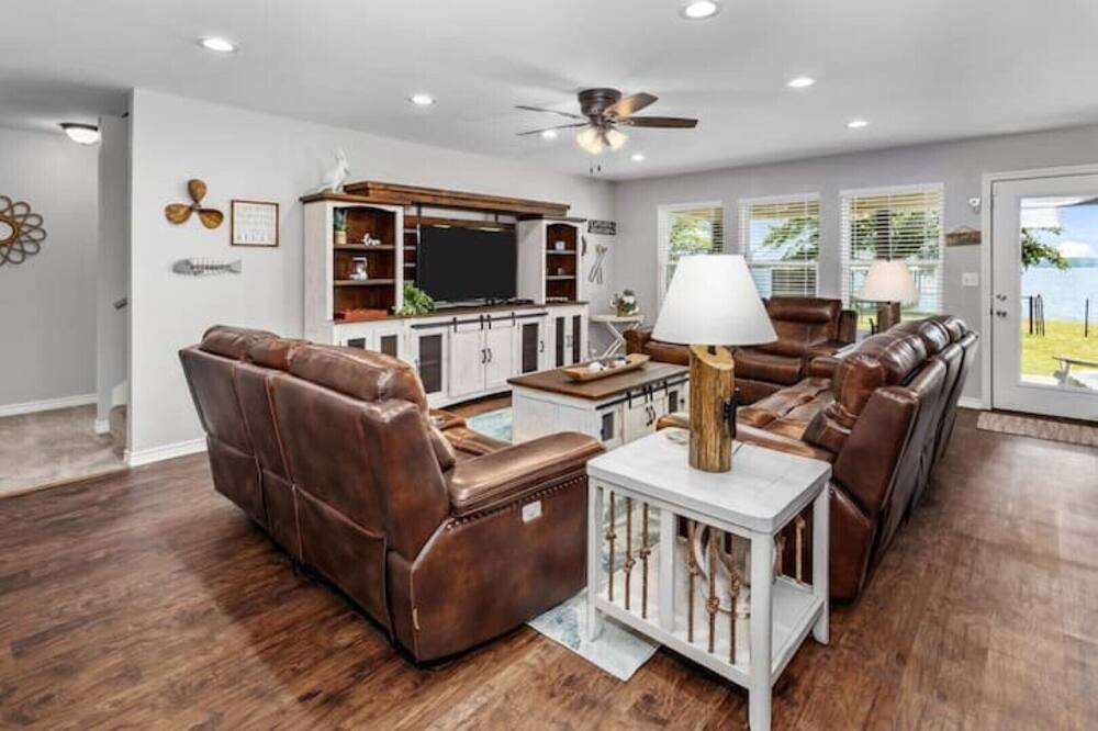 Photo of Livingroom in Chandler