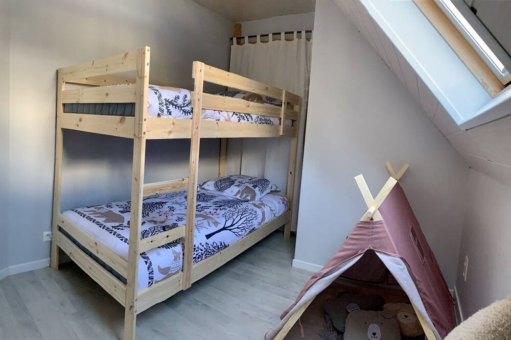 Photo of Bedroom in Azet