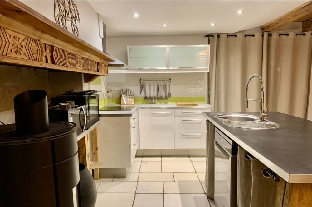 Photo of Kitchen in Azet