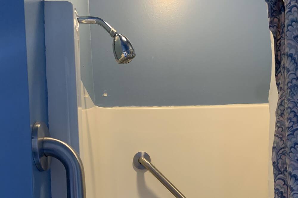 Photo of Bathroom in Brockport