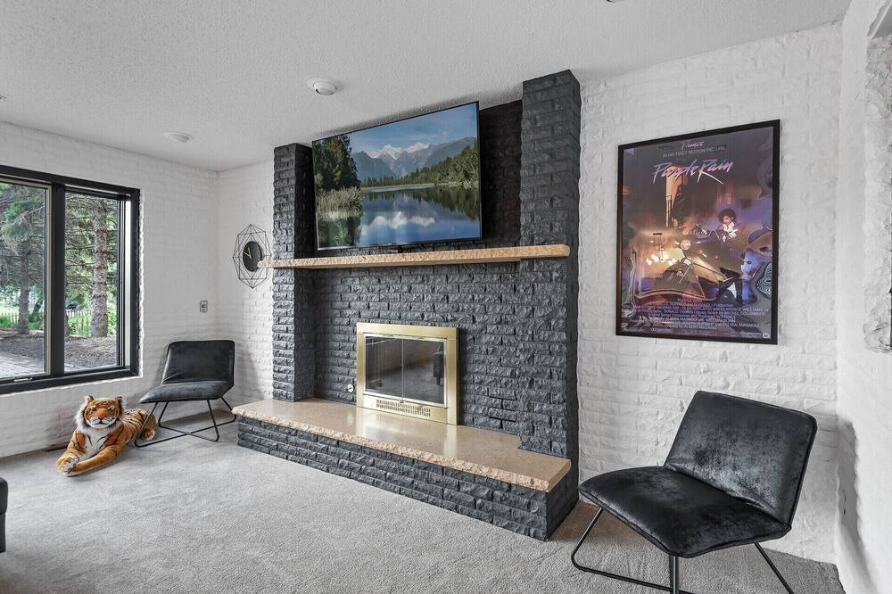 Photo of Livingroom in Columbia Heights
