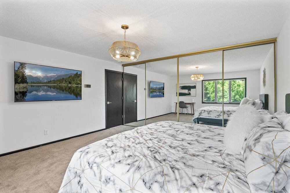 Photo of Bedroom in Columbia Heights
