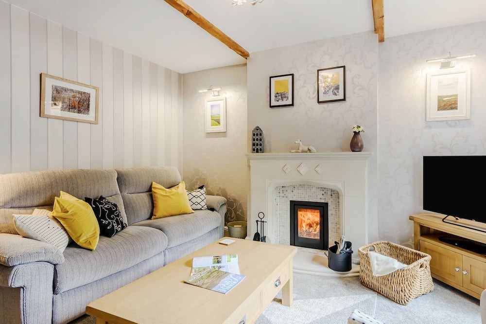 Photo of Livingroom in Sabden