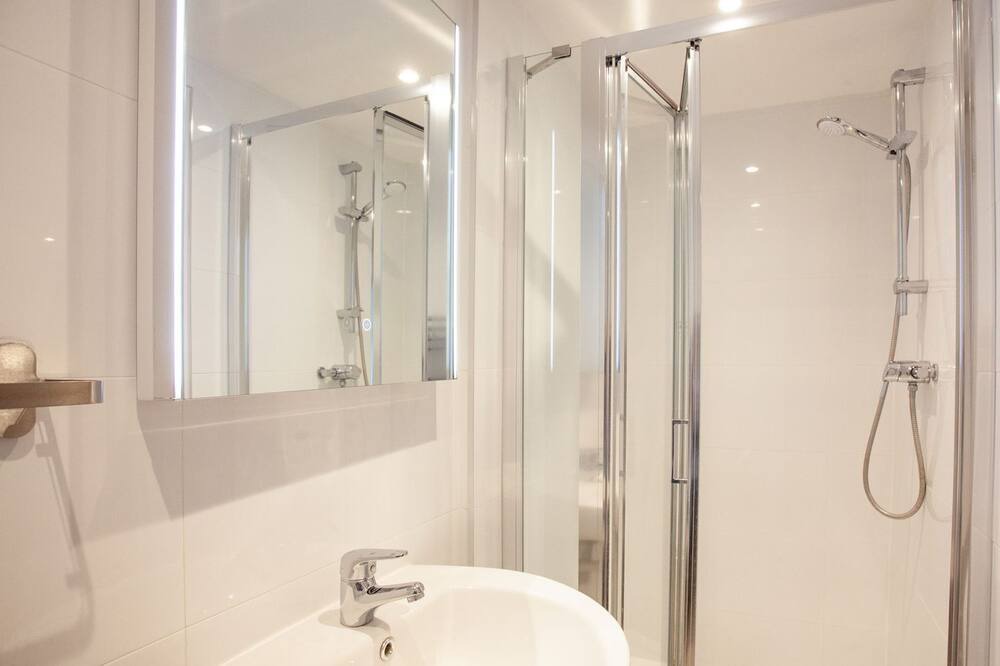 Photo of Bathroom in Sidmouth