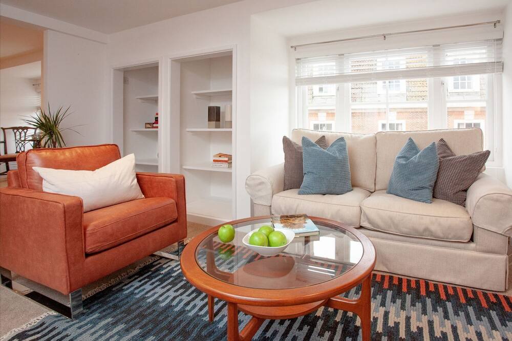 Photo of Livingroom in Sidmouth