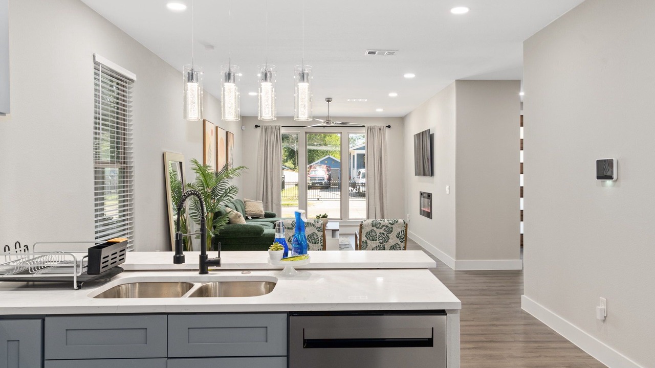 Photo of Kitchen in West Dallas