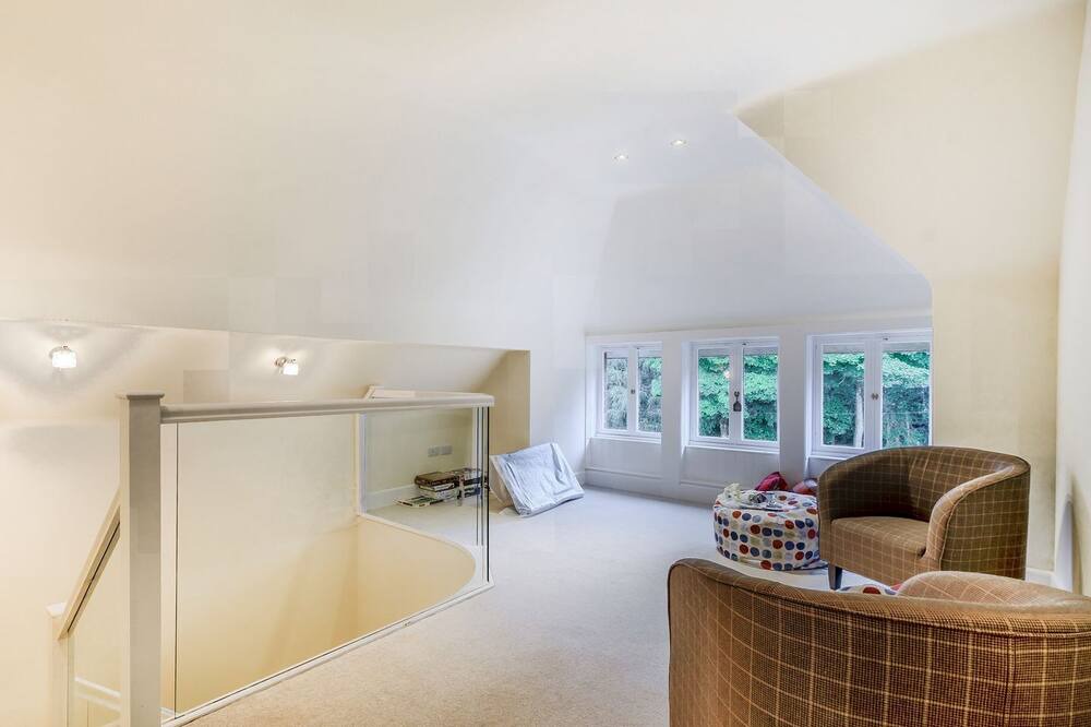 Photo of Livingroom in Dunblane