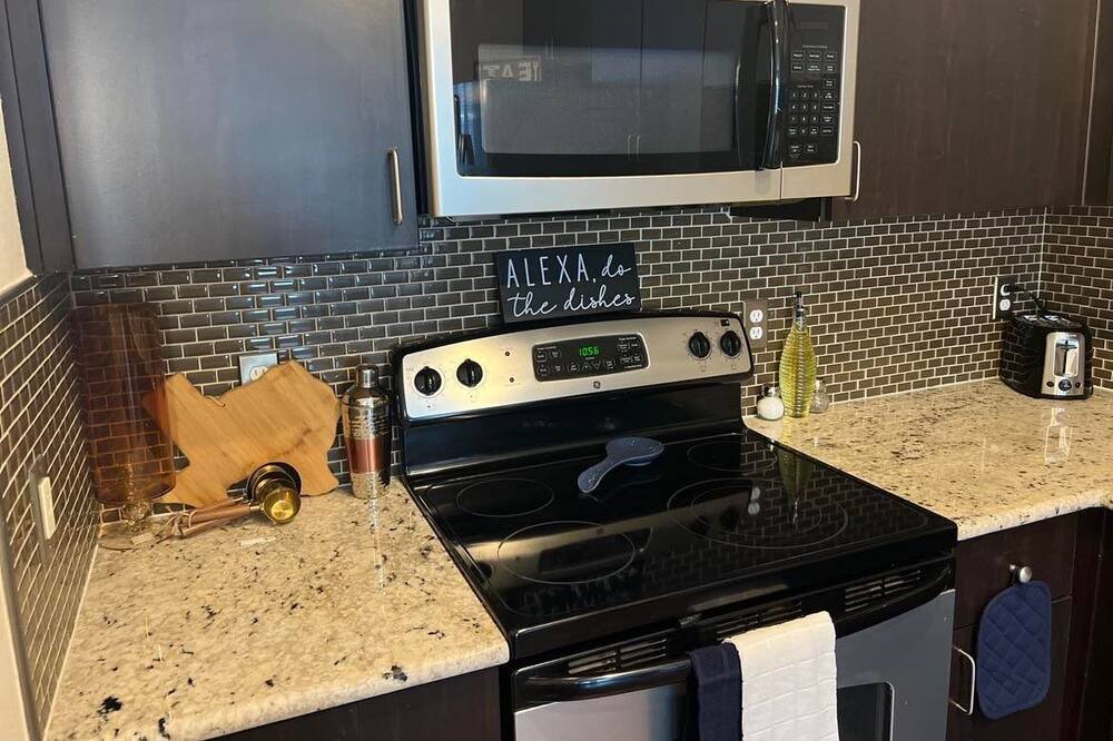 Photo of Kitchen in Fort Worth Cultural District