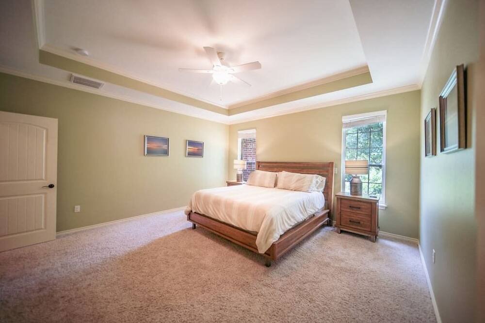 Photo of Bedroom in Bullard