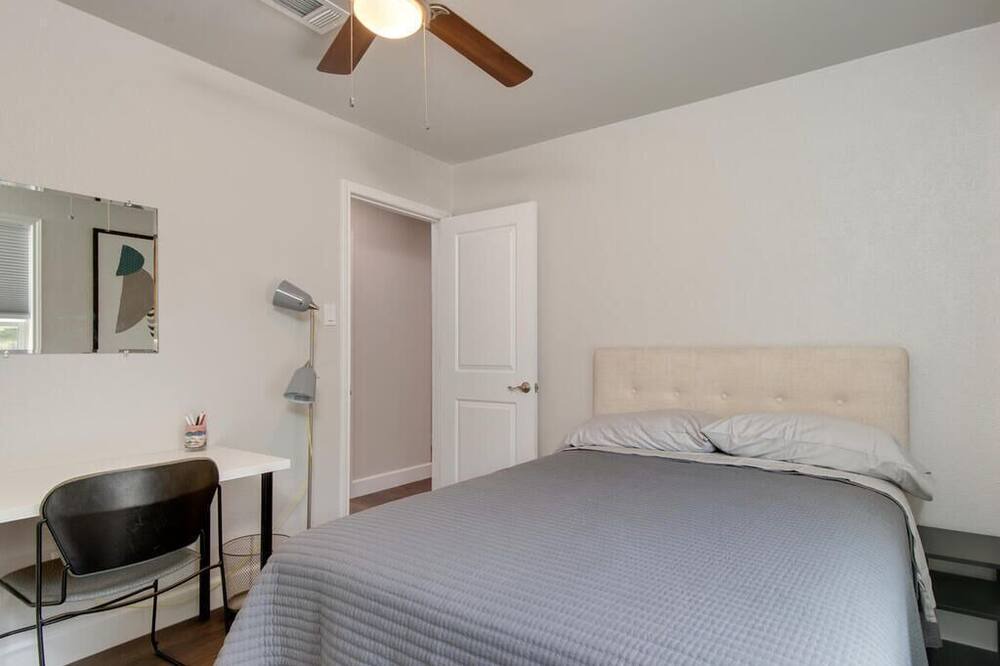 Photo of Bedroom in Copperfield