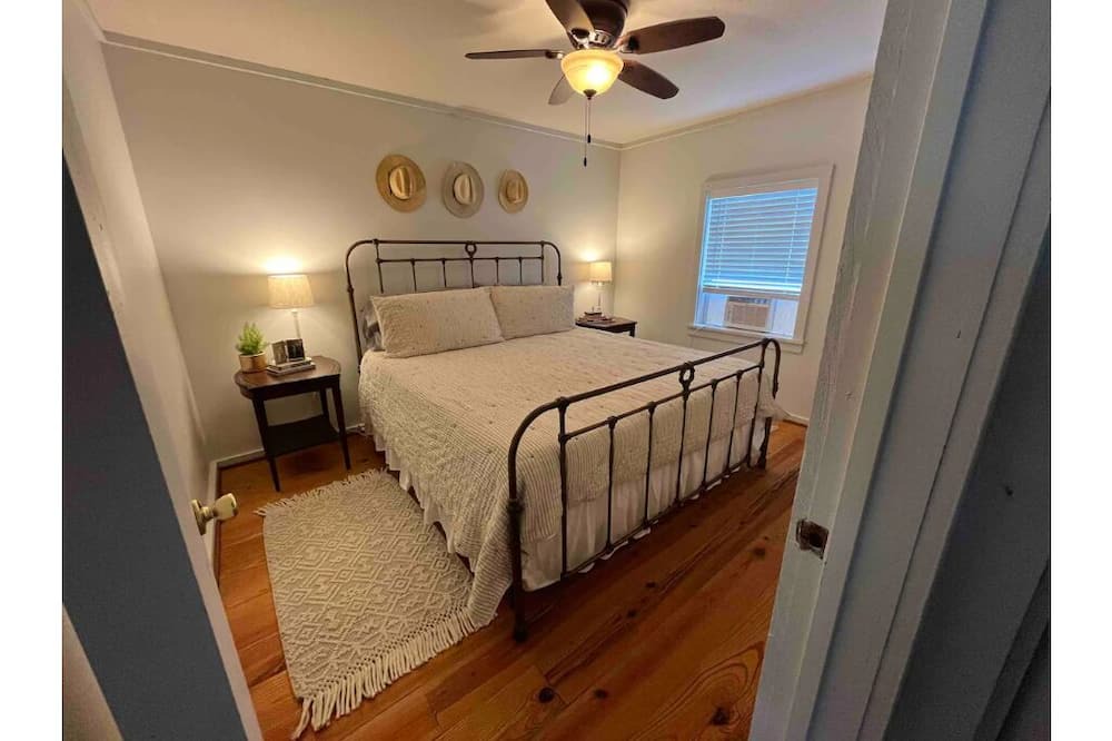 Photo of Bedroom in Ivan