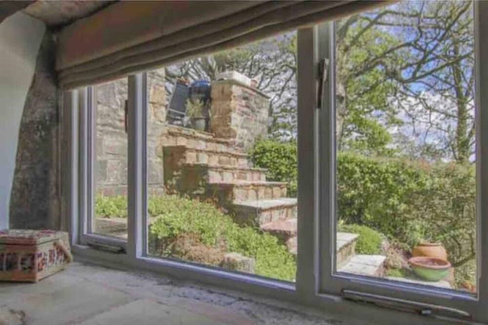 Photo of Others in Briercliffe