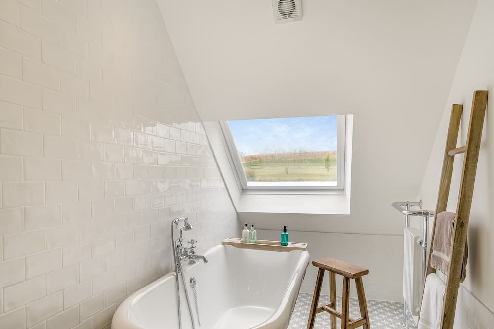 Photo of Bathroom in Mauchline