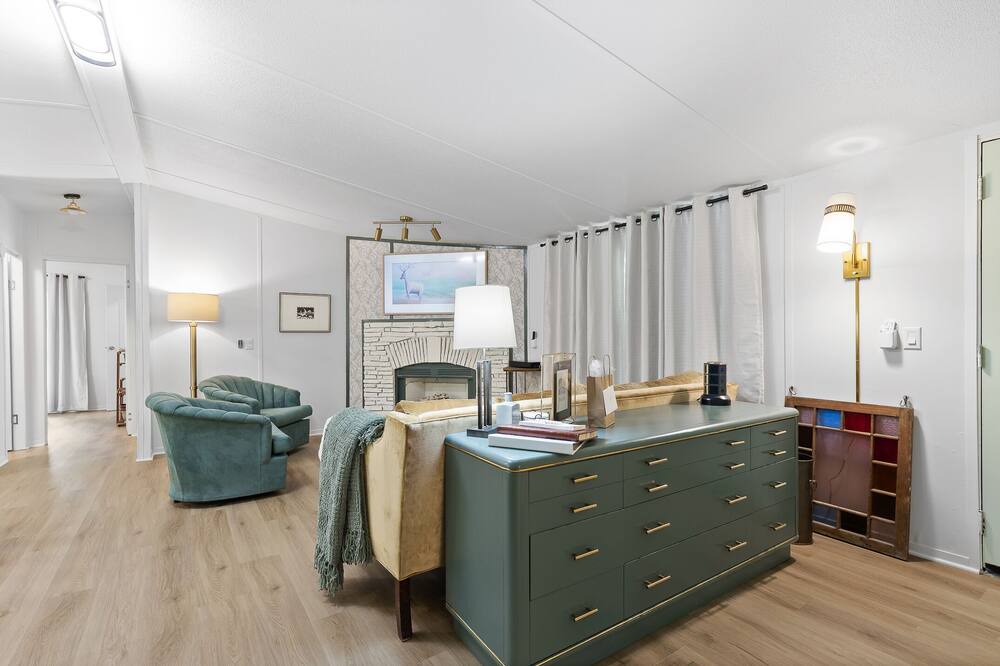 Photo of Livingroom in Fairmount